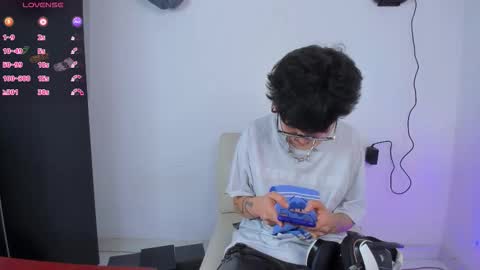 Charlie online show from March 27, 4:51 pm