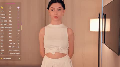 Snapshot of charlinepiker chatting on January 11, 8:41 am Yumi online show from January 11, 8:41 am