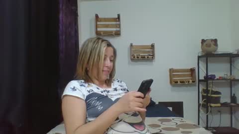 charlott online show from December 11, 2:30 am