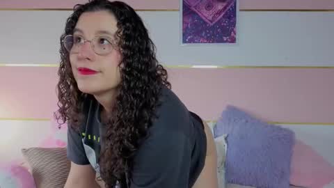 You honey online show from December 15, 12:09 pm