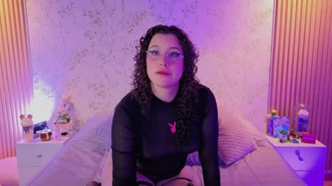 You honey online show from April 10, 11:37 am