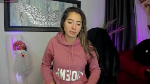 Charlote online show from December 16, 11:37 am