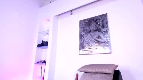 Charlote online show from January 19, 2:04 am