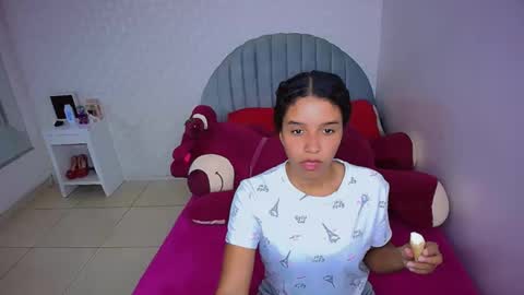 Snapshot of charlotte_0309 chatting on March 12, 5:30 pm charlotte online show from March 12, 5:30 pm