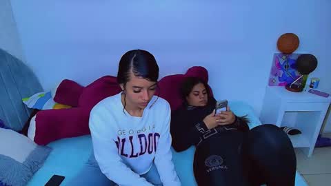 Snapshot of charlotte_0309 chatting on March 19, 3:27 pm charlotte online show from March 19, 3:27 pm