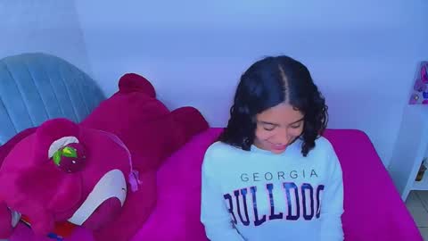 Snapshot of charlotte_0309 chatting on April 10, 2:11 pm charlotte online show from April 10, 2:11 pm