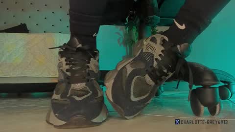 charlotte  grey online show from January 12, 12:10 pm