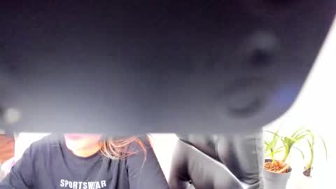 Laura online show from February 18, 5:42 pm