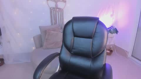 carlot online show from April 18, 3:43 am