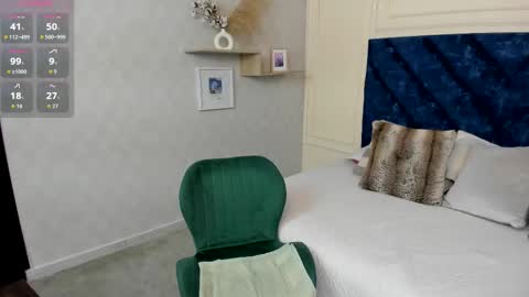 Charlotte Mayers online show from October 17, 11:24 am