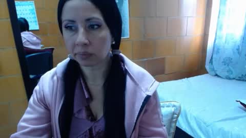 Charlotte online show from January 18, 1:59 pm