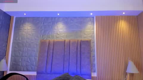 Snapshot of charlotte_whitee1 chatting on November 19, 11:21 am Charlotte Everyday From 0700 to 1300 Col Time online show from November 19, 11:21 am