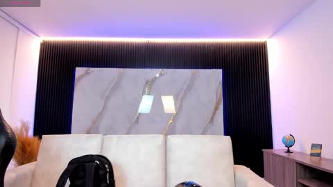 Charlotte  Everyday From 0700 to 1300 Col Time online show from March 6, 12:01 pm