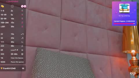 Snapshot of charlottee17 chatting on January 20, 2:57 pm ANDRE online show from January 20, 2:57 pm