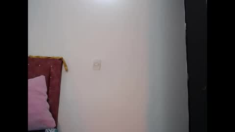 charlottekiss99 online show from March 7, 2:25 pm