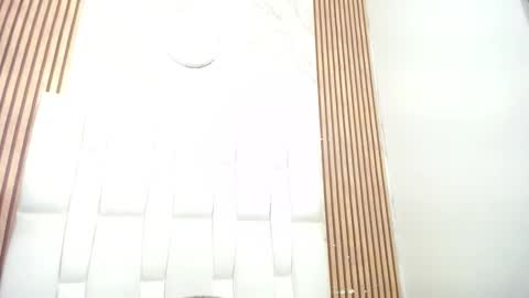 Charlotte  Schmidt online show from November 19, 11:32 am