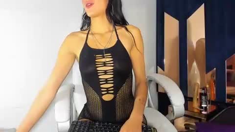charlottesexrs online show from June 25, 10:58 pm