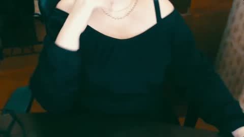 CharlotteXTasty online show from December 13, 10:19 am