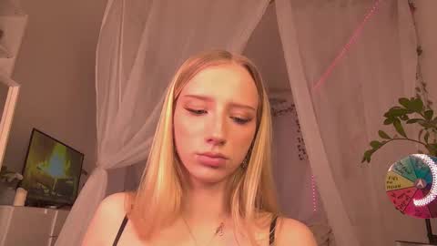 Charlotte online show from November 12, 6:19 pm