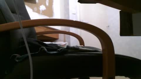 charly052 online show from December 1, 4:23 pm