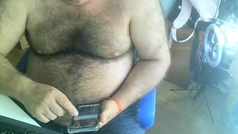 charly online show from June 17, 7:44 am