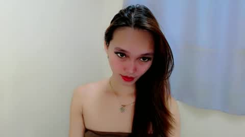 Snapshot of charm_fuckdoll8 chatting on February 3, 10:26 pm charm_fuckdoll8 online show from February 3, 10:26 pm