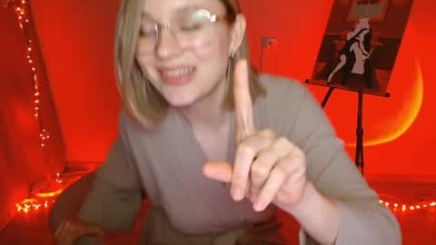 Michelle  online show from February 14, 10:17 am