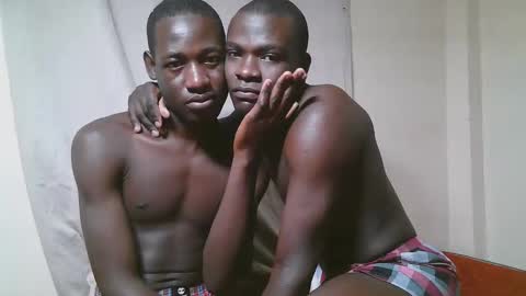 charmzboy online show from November 6, 2:29 pm