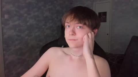 lynxy online show from December 14, 10:28 pm