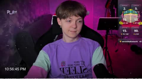 lynxy online show from December 24, 7:55 pm