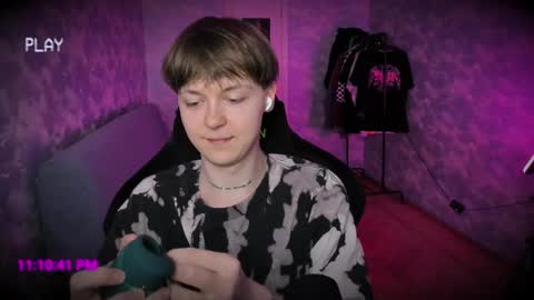 lynxy online show from February 19, 8:10 pm