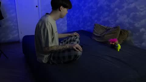 lynxy online show from February 20, 11:32 pm