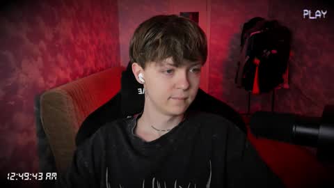 lynxy online show from September 16, 9:49 pm