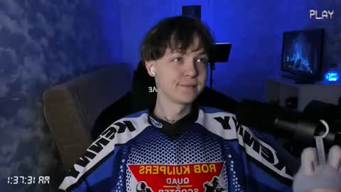 lynxy online show from October 25, 10:37 pm