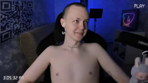 lynxy online show from December 14, 12:05 am