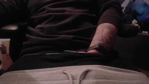 Chartles online show from April 8, 8:14 am