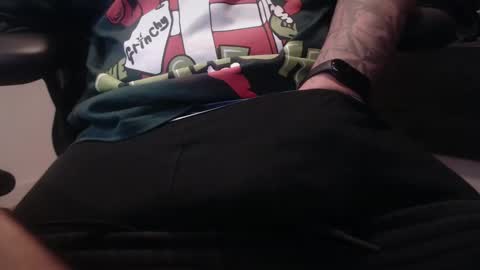 Chartles online show from April 12, 9:47 am