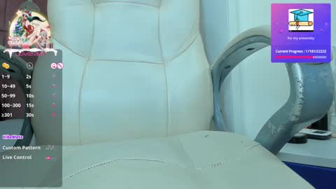 Snapshot of chartolotte__ chatting on December 27, 4:10 pm Andrea online show from December 27, 4:10 pm