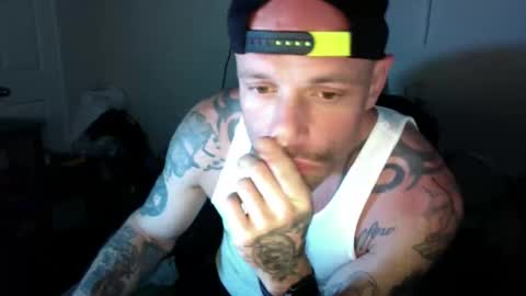 Snapshot of chase2attract chatting on February 20, 10:27 am Chase2Attract online show from February 20, 10:27 am