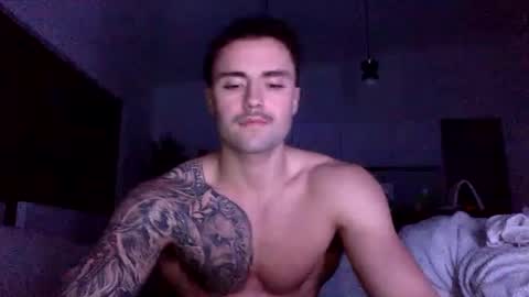 Snapshot of chasereynolds44 chatting on May 30, 9:56 pm Chasereynolds44 online show from May 30, 9:56 pm
