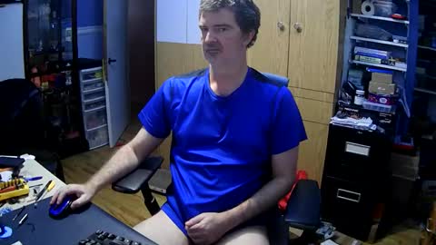 wanaBeYourToy online show from November 4, 7:24 pm