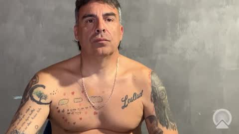 Snapshot of chato012 chatting on October 8, 6:05 pm chato012 online show from October 8, 6:05 pm