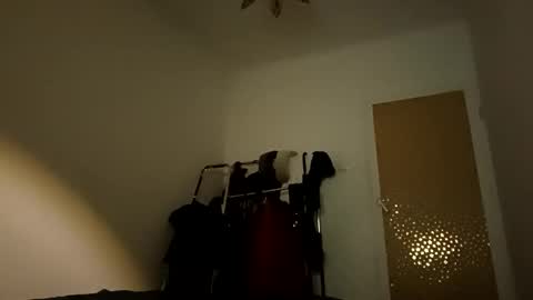 Snapshot of chatskor chatting on January 18, 6:13 am Egor Skornyakov online show from January 18, 6:13 am