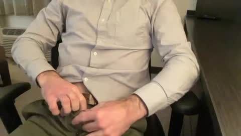 Snapshot of chatter817 chatting on December 4, 12:08 am Chatter online show from December 4, 12:08 am