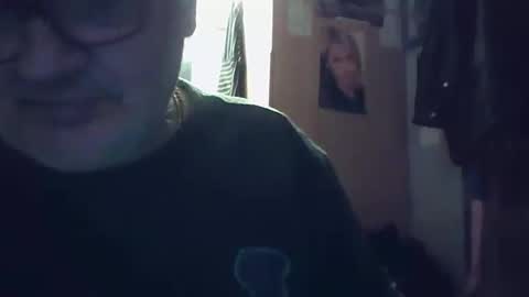 lee online show from February 26, 6:07 pm