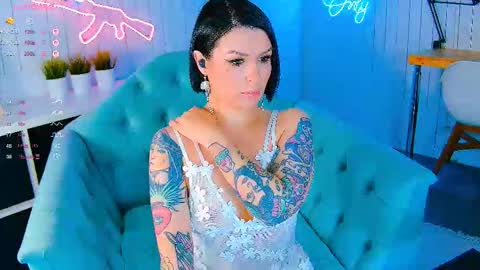 Snapshot of chaturkaterina chatting on February 20, 8:09 pm Miss Harmony online show from February 20, 8:09 pm