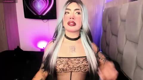 Sophie  online show from January 11, 6:02 pm