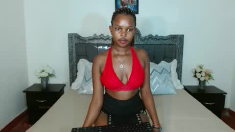 Snapshot of chayenie chatting on May 16, 10:36 am Cheyenne online show from May 16, 10:36 am