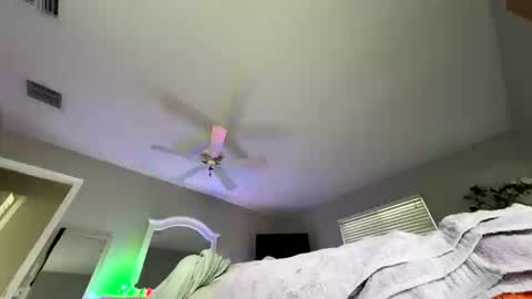 chazmar1 online show from January 8, 1:35 pm