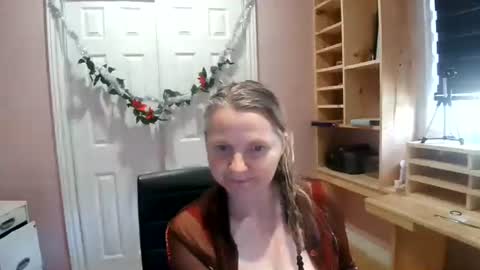 chealsiek online show from November 29, 3:04 pm